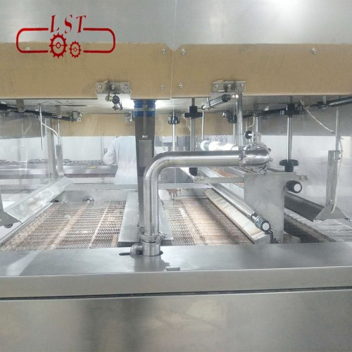 Chocolate caramel enrobing machine