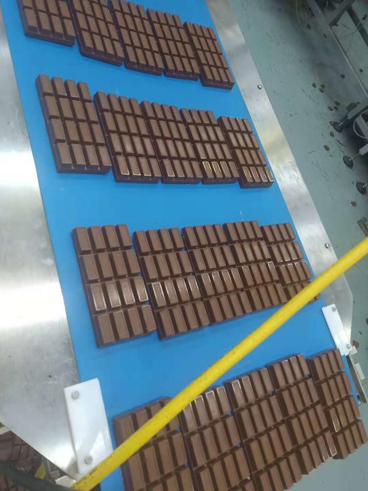 High Quality Chocolate Depositor Line Chocolate Bar Making Machine Chocolate Moulding Line