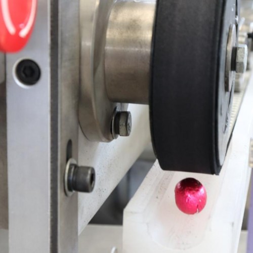 High-speed automatic pillow type candy chocolate pillow packing machine