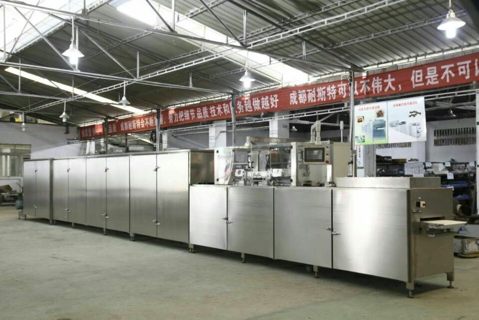 Chocolate depositing machine Line Hot chocolate molding machine for KitKat produce
