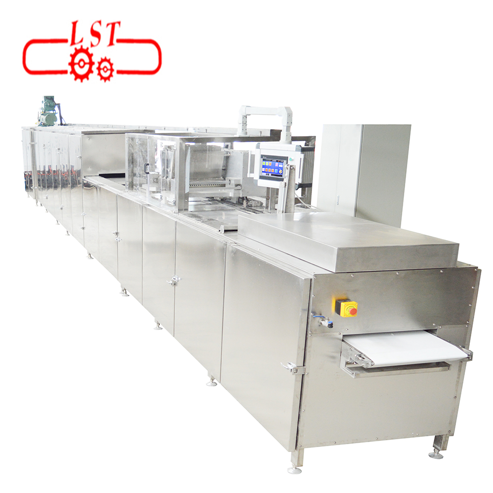 Fully automatic high output chocolate filled cereal snacks production line