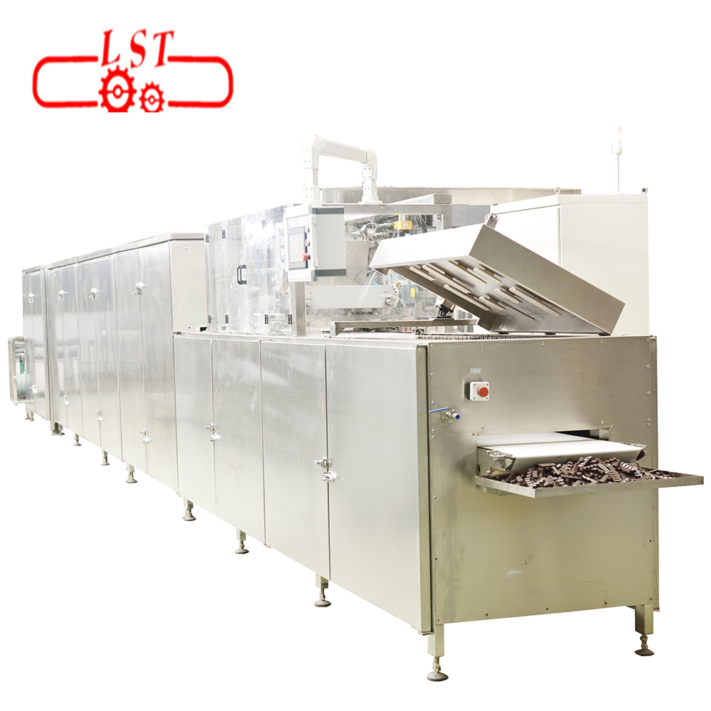 12-24 Moulds Automatic Chocolate Bar Moulding Machine Depositing Line