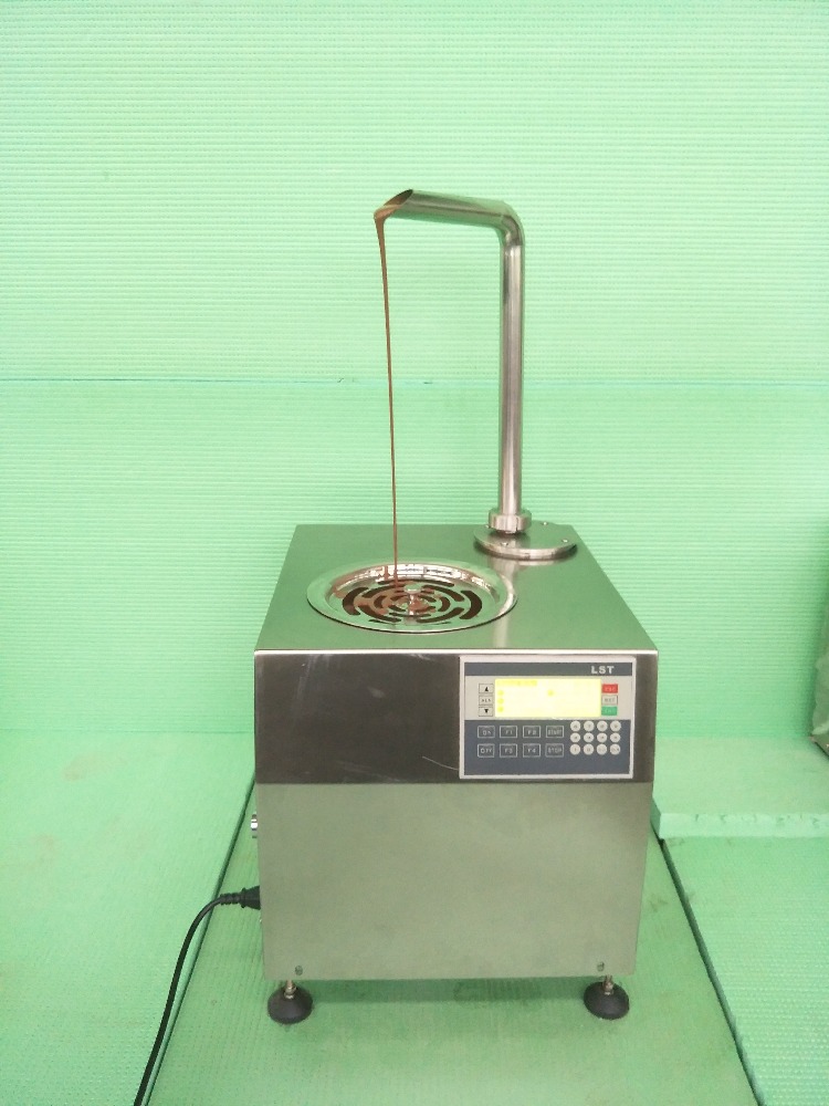 Sichuan Chengdu LST chocolate machinery small chocolate tempering machine hot chocolate dispenser machine