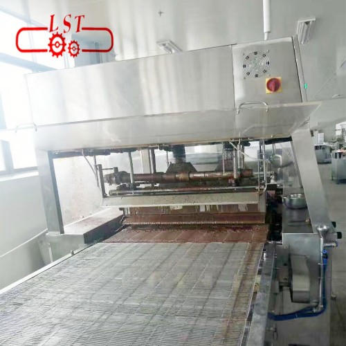 Chocolate caramel enrobing machine